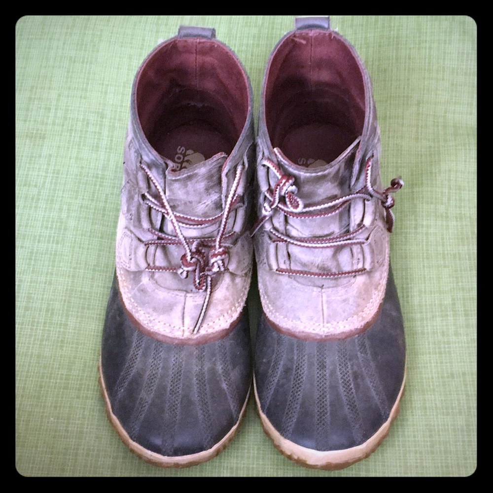 Sorel duck boots